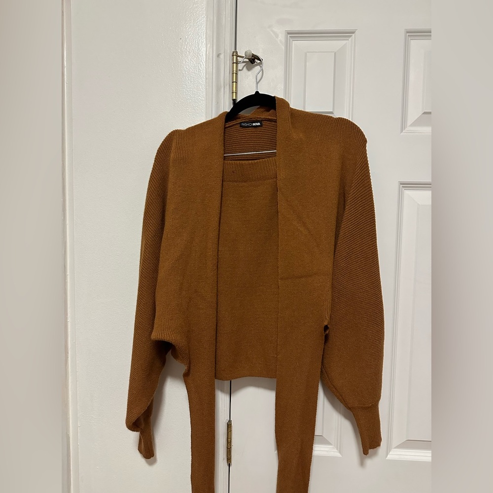 Fashion Nova 2 Piece Sweater Set